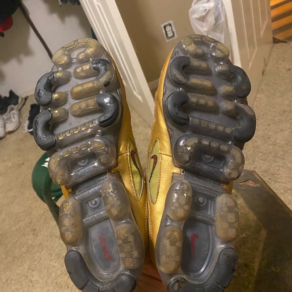 Limited edition Gold Air max 97’s very good condition - Picture 5 of 7